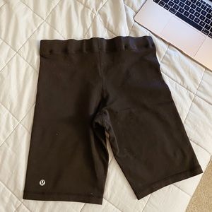 LULULEMON biker shorts